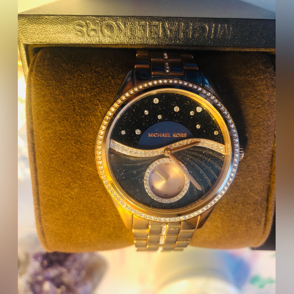 NWOT Michael Kors Lauryn Crystal Quartz Black Dial watch MK-3723 - Picture 10 of 14